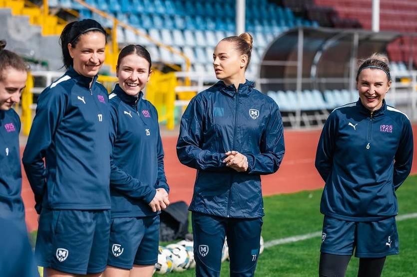 Новини спорту - Дзюдоїстка Білодід дебютувала у професійному футболі з перемоги