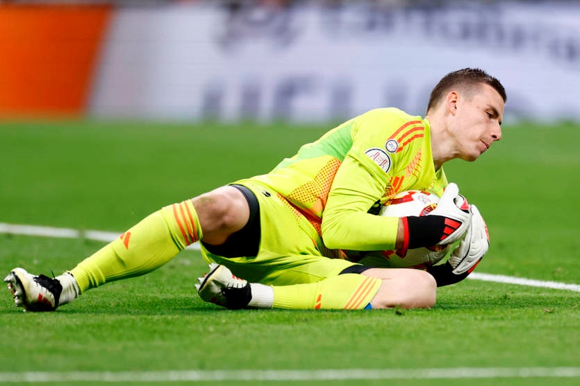 Новини спорту - Один із головних суперників Реала націлився на Луніна