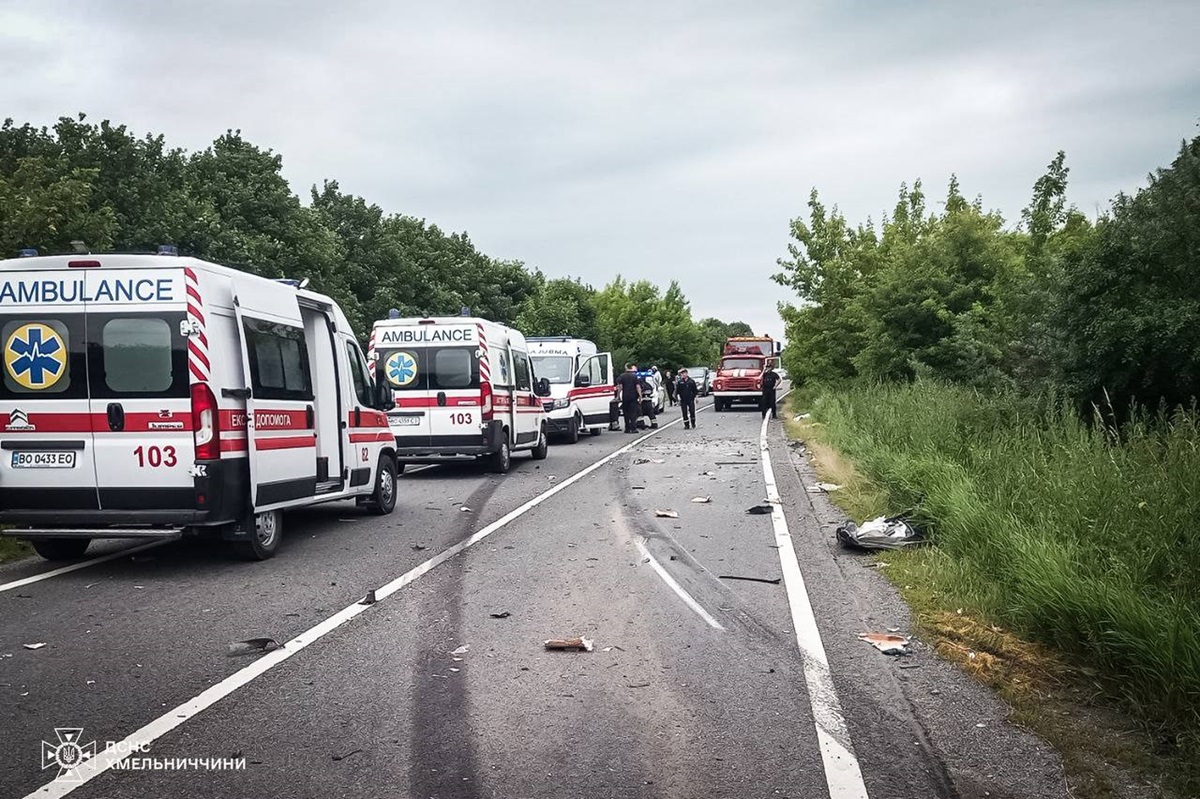 Новини України - Смертельна ДТП на Хмельниччині: двоє загиблих