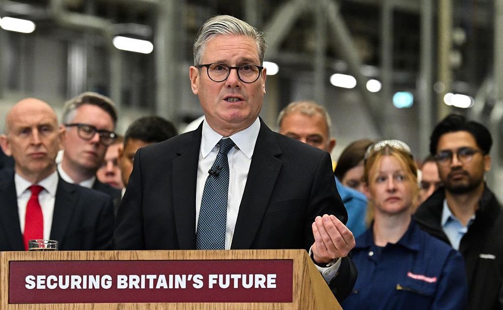 Новини світу - Стармер заявив про підготовку Британії до війни