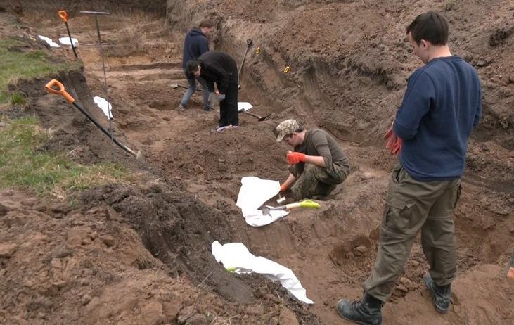 Новини України - Україна та Польща обопільно надали дозволи на проведення ексгумацій
