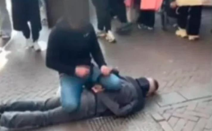 Новини світу - Українець, що напав на людей в Амстердамі, був дезертиром - ЗМІ