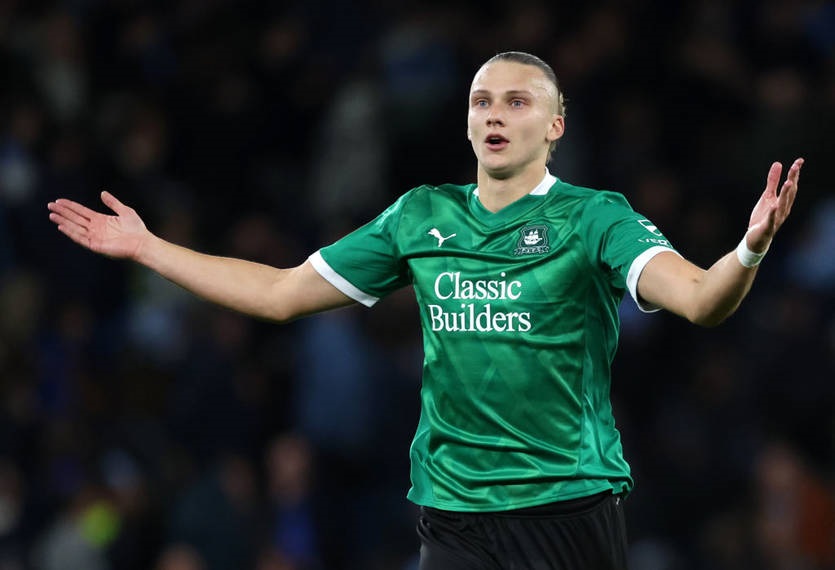 Новини спорту - Клуб із Чемпіоншипа оголосив про підписання Таловєрова