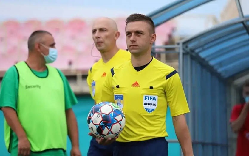 Новини спорту - Рефері з України виступлять суддями матчу кваліфікації Ліги чемпіонів