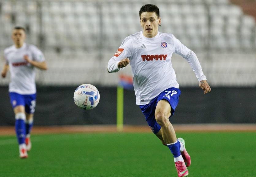 Новини спорту - Український форвард повернувся в Сандерленд після оренди