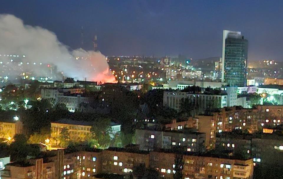 Новини України - В Донецьку прогриміла серія вибухів: є "приліт"