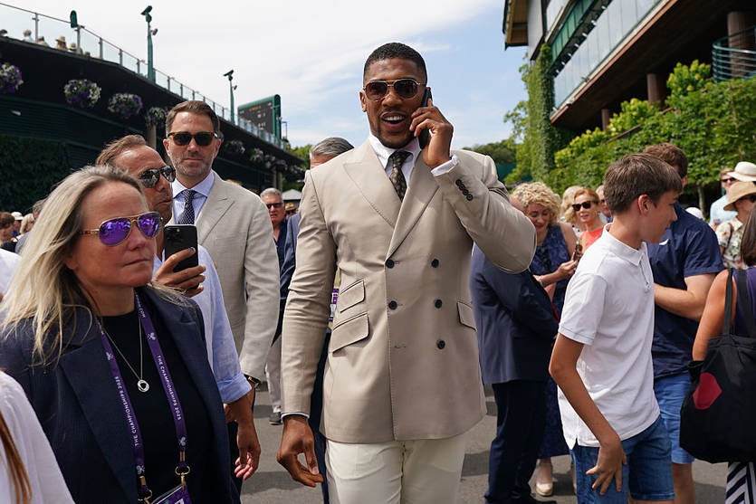 Новини спорту - Вемблі чекає зірок: названі запрошені гості на бій Усик - Дюбуа