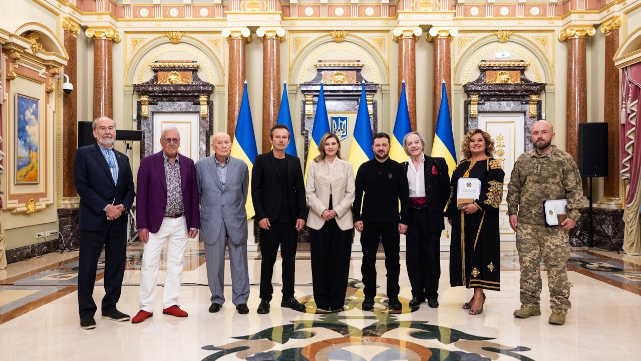 Володимир Зеленський вручив відзнаки «Національна легенда України»