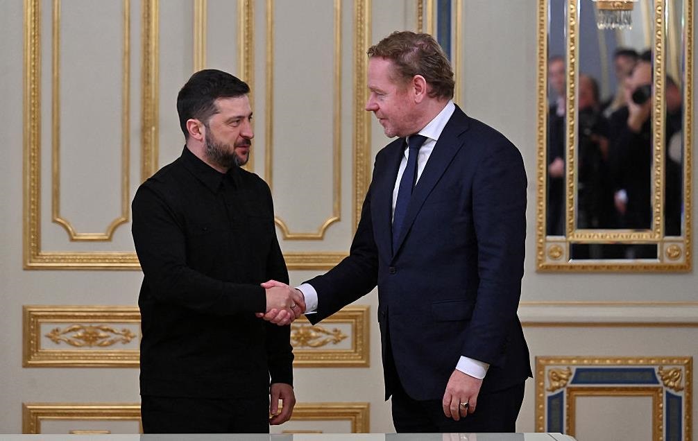 Новини світу - Репараційний кредит для України: Нідерланди обнадіяли заявою