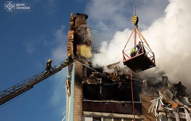 Новини України - На Закарпатті та в Сумах оголосили дні жалоби за загиблими в Тернополі