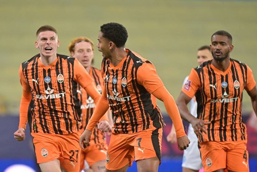 Новини спорту - Призи УПЛ у Шахтаря: клуб забрав дві головні нагороди туру