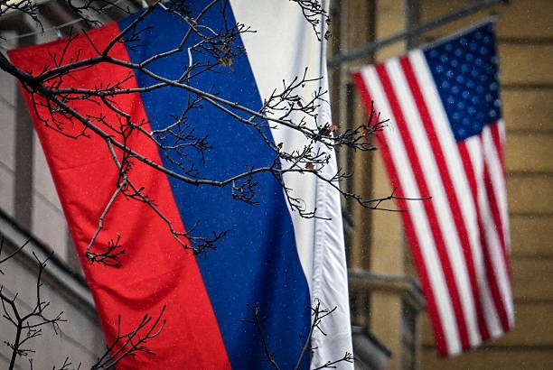 Новини світу - США призупинили санкції проти російських банків