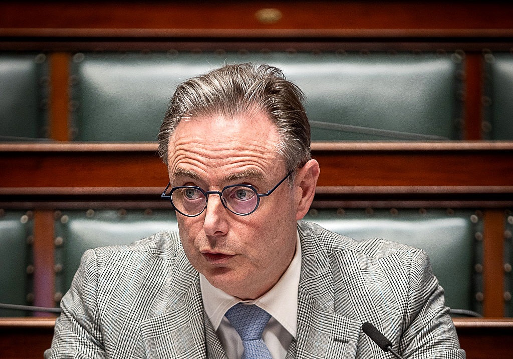 Новини світу - ЄС розглядає варіант "ізоляції" Бельгії через "репараційну позику" - ЗМІ