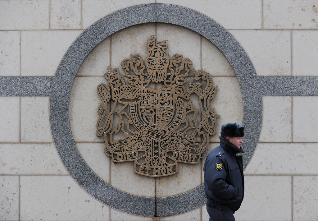 Новини світу - Росія вислала британського дипломата, звинувативши у шпигунстві